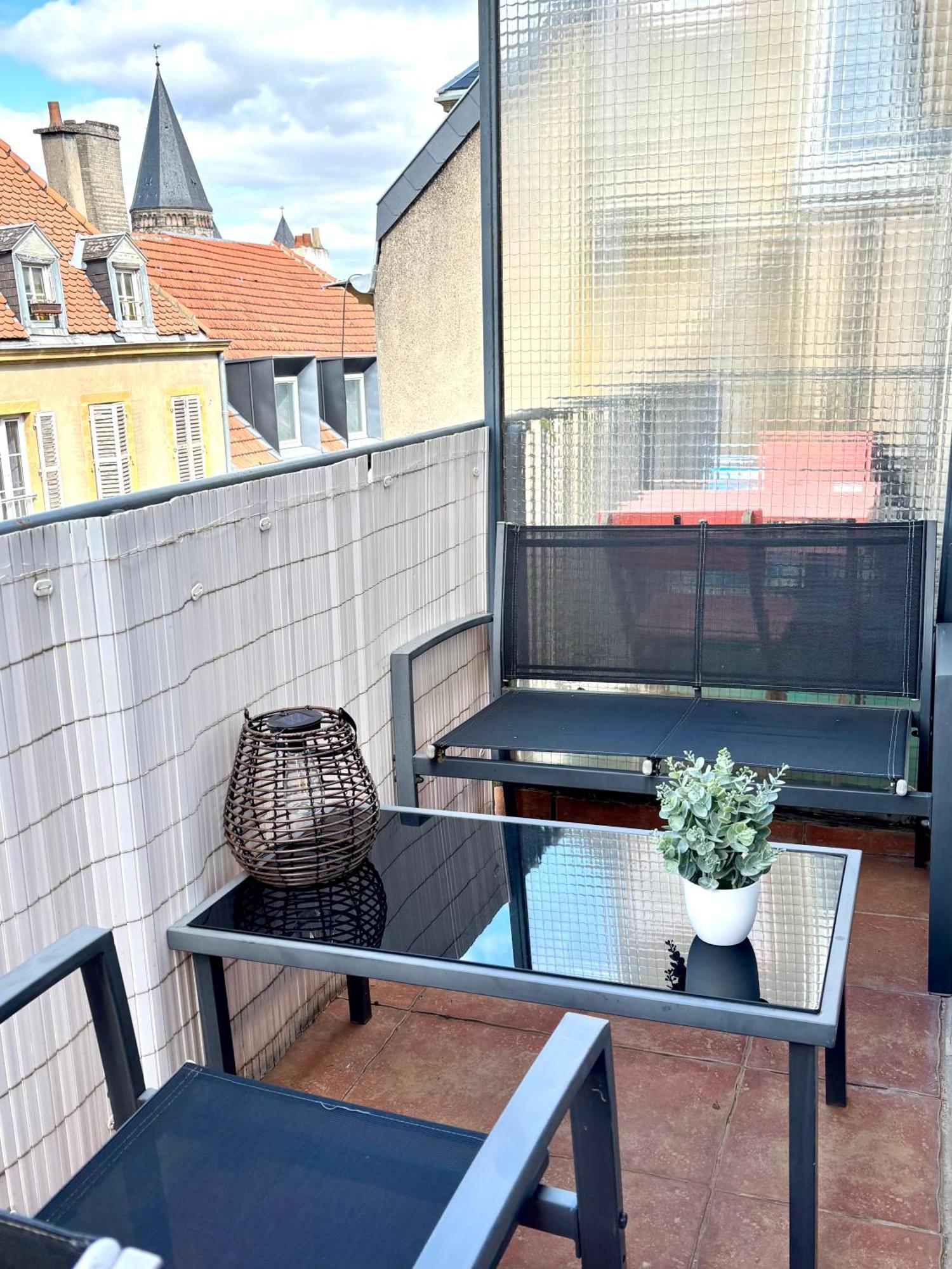 Le Saint Arnould - Vue Cathedrale, Calme & Appartement *