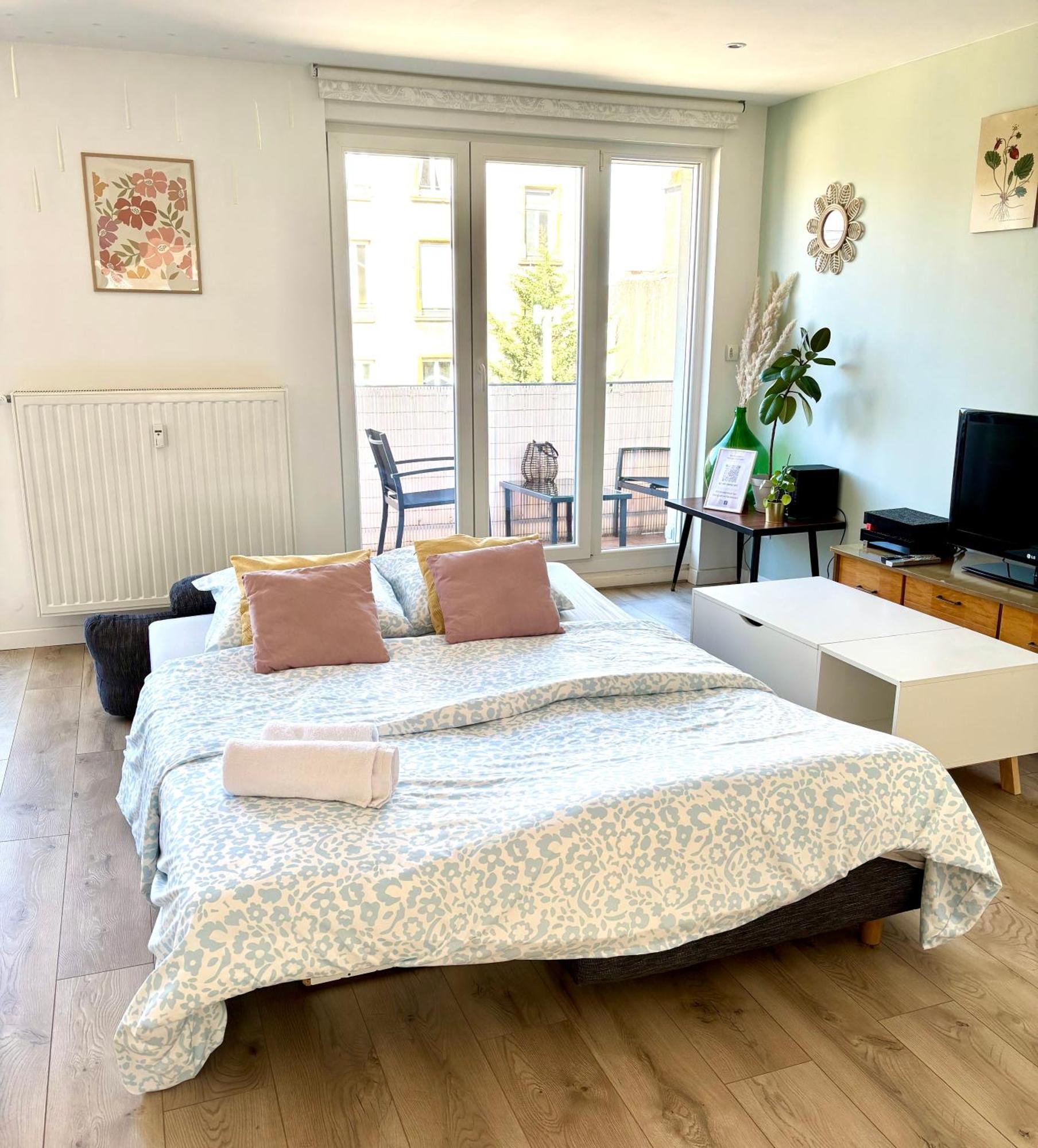 Appartement Le Saint Arnould - Vue Cathedrale, Calme &