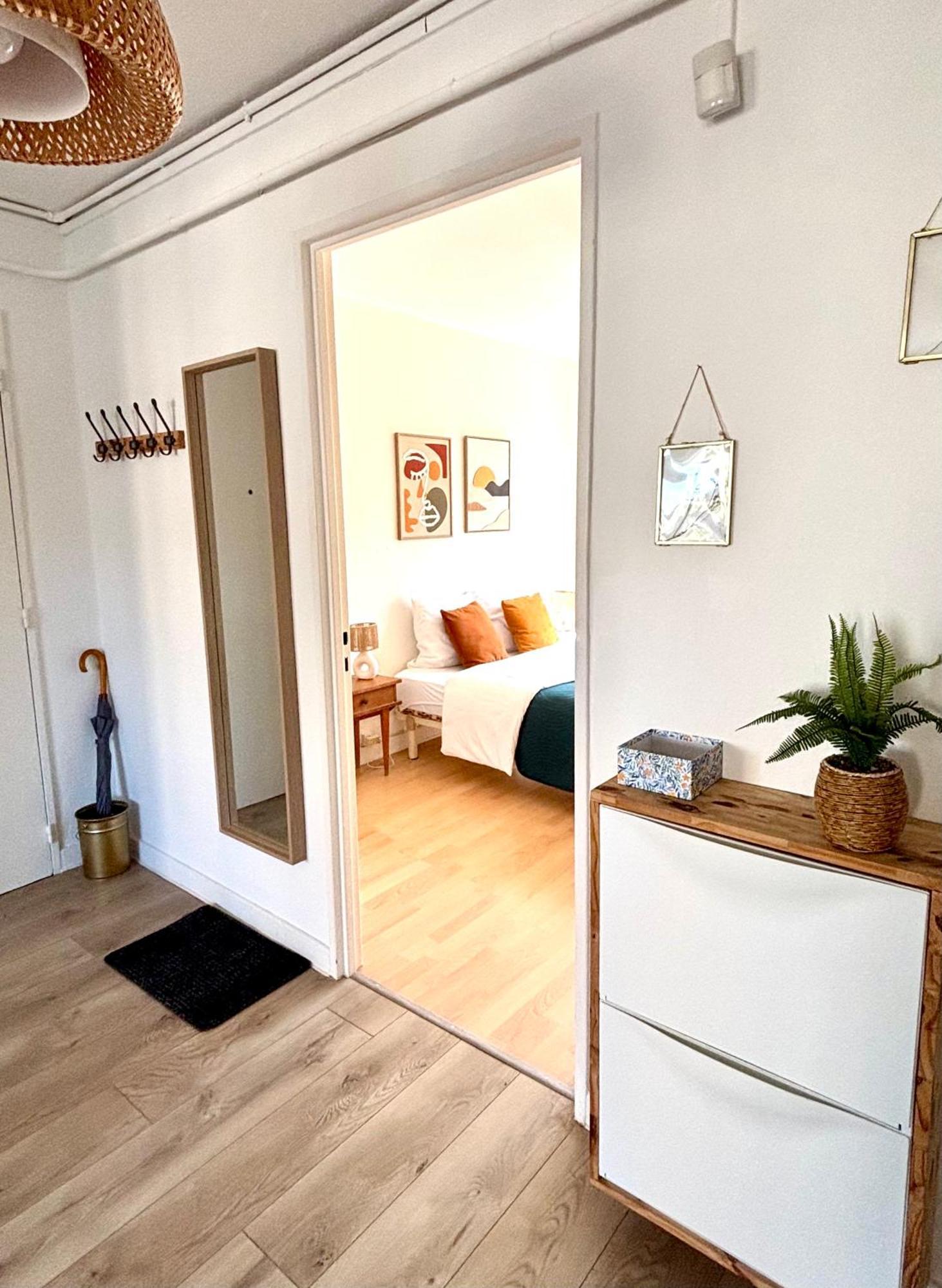 Appartement Le Saint Arnould - Vue Cathedrale, Calme & *